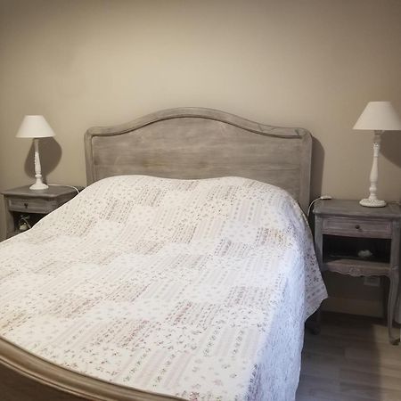 Apartament Joli T2 De 40M² A Louer A Le Muy Zewnętrze zdjęcie