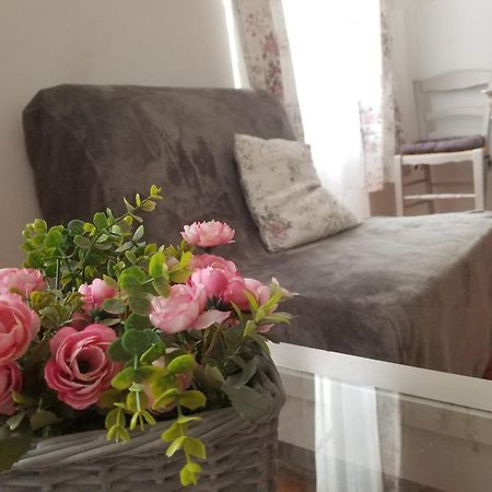 Apartament Joli T2 De 40M² A Louer A Le Muy Zewnętrze zdjęcie
